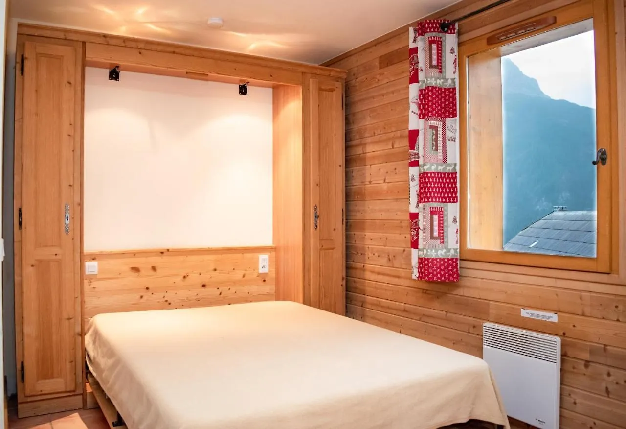 Apart-hotel Chalets De Praroustan By Actisource Pra Loup