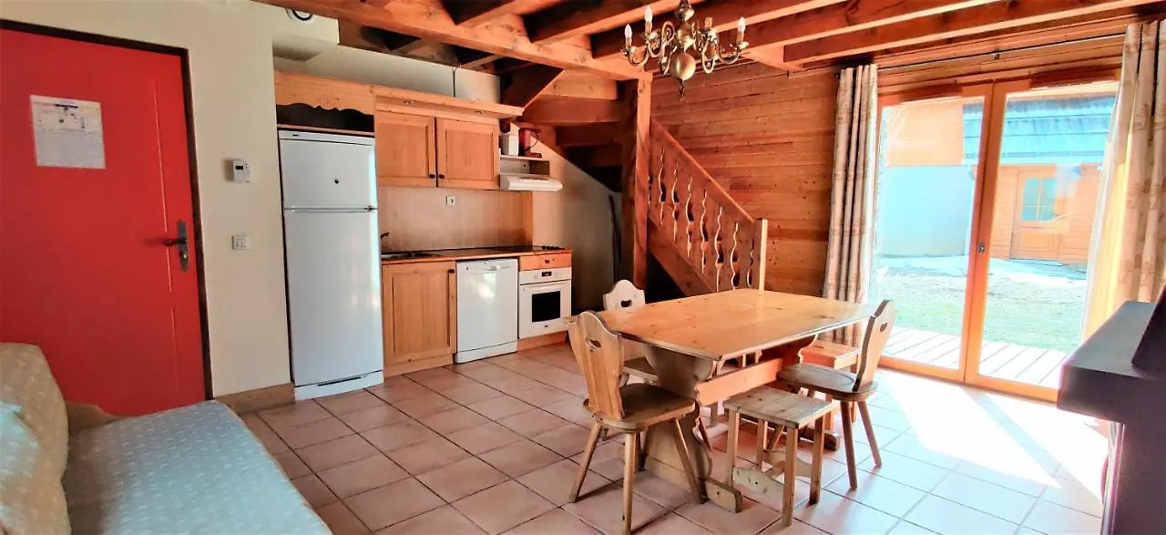 Chalets De Praroustan By Actisource Pra Loup