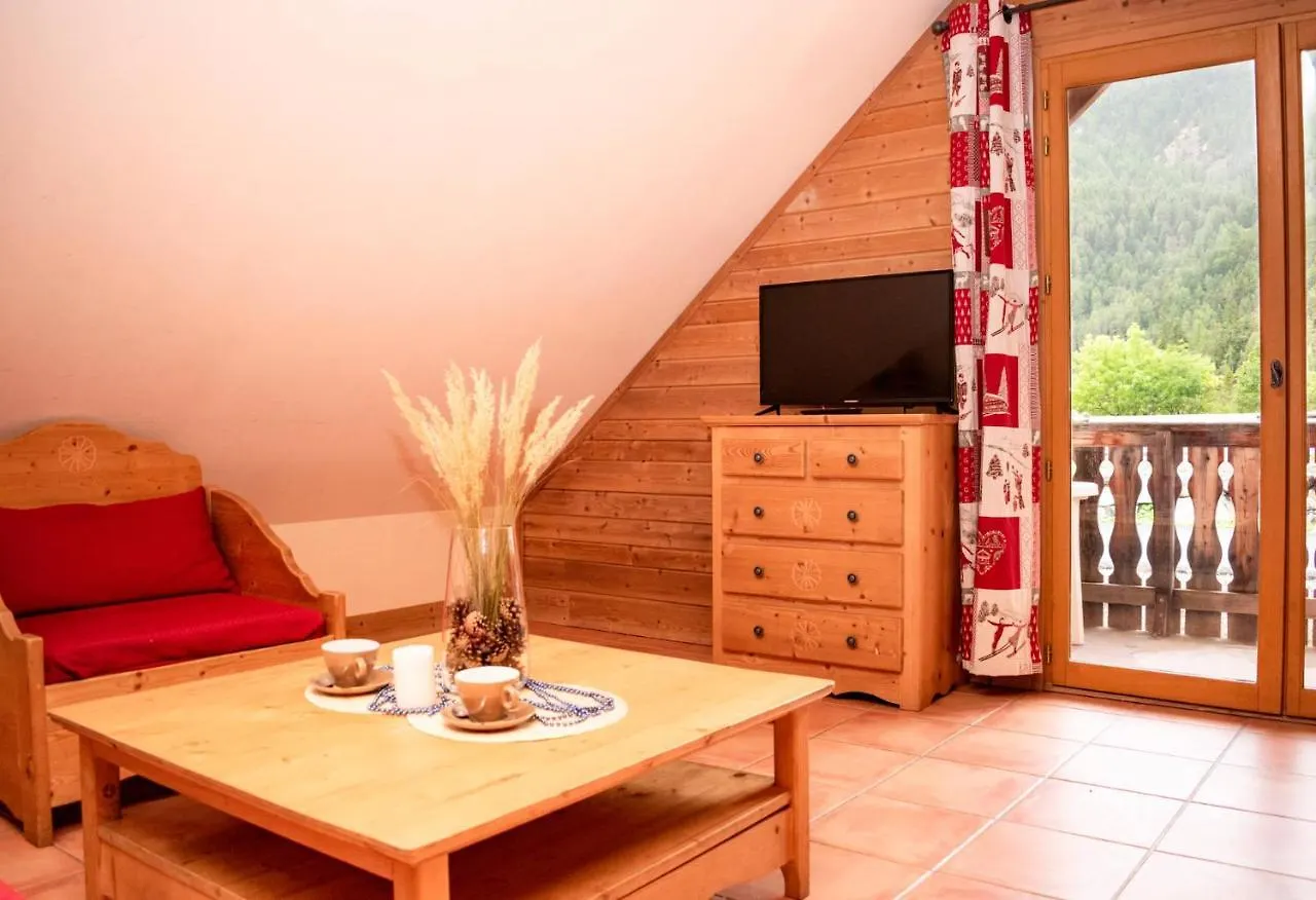 Chalets De Praroustan By Actisource Pra Loup Aparthotel