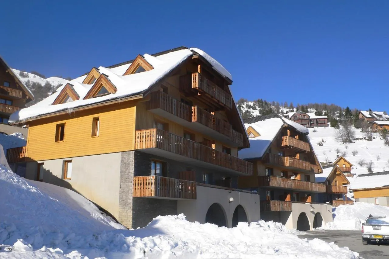 Chalets De Praroustan By Actisource location